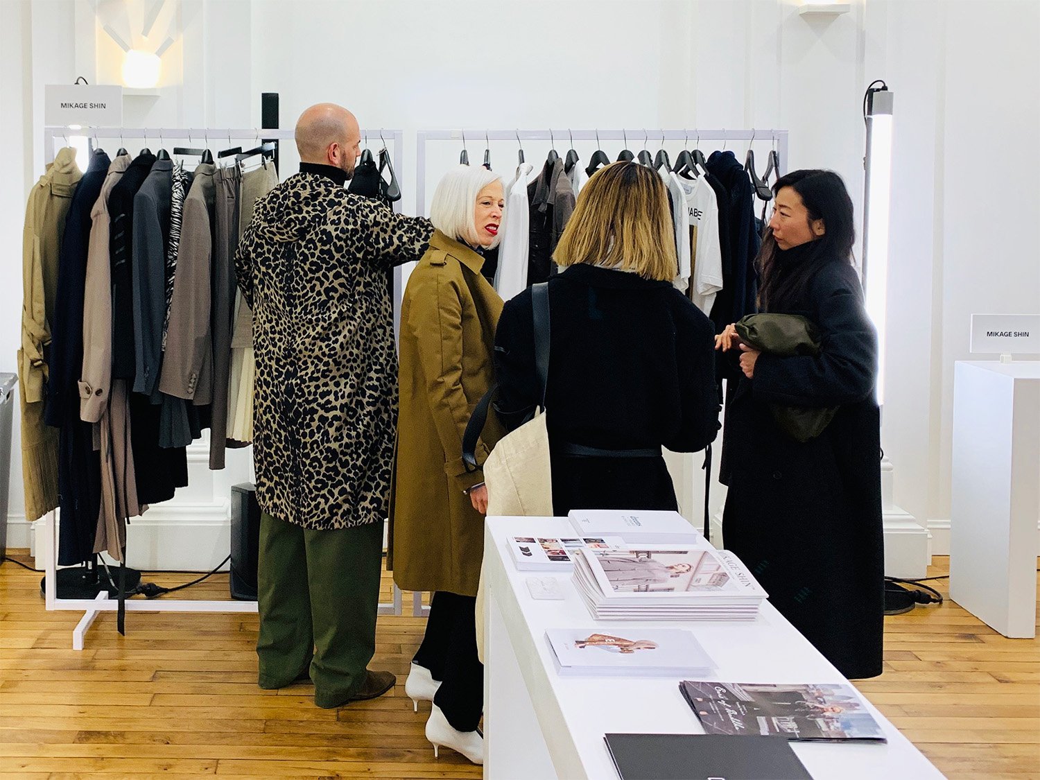 Buyers visit at FINAL showroom